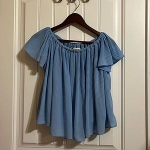 Women’s Impressions Blue Pleated Flowy Top